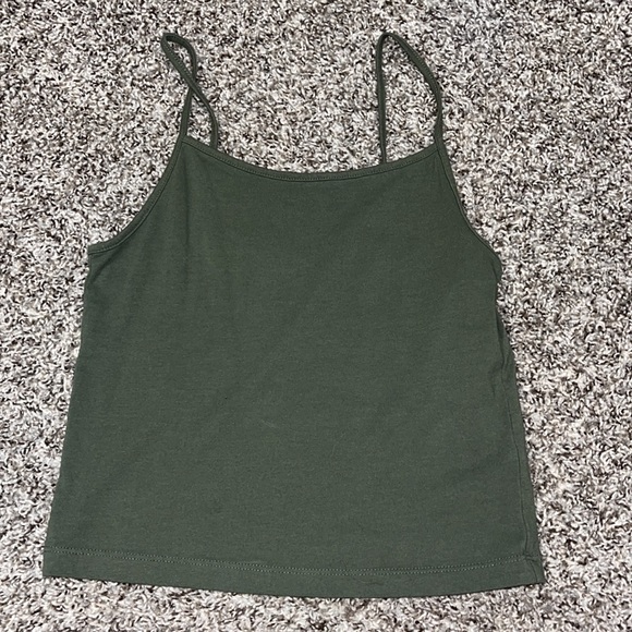 Tank Tops - Picture 3 of 3